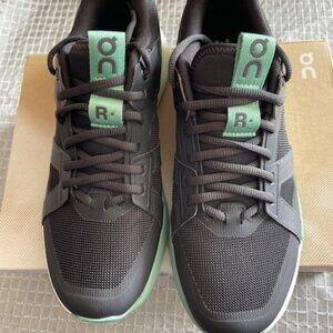 On running men sneakers Cloudtec The Roger size 8